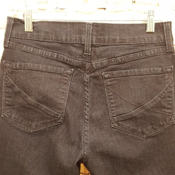 NYDJ Blue Denim Crop Size 8P - Picture 6 of 11